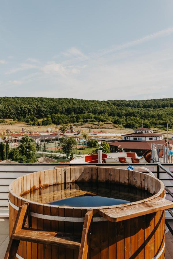 Cabana Suzanne Baile Figa Villa Agrişul de Sus Exteriör bild