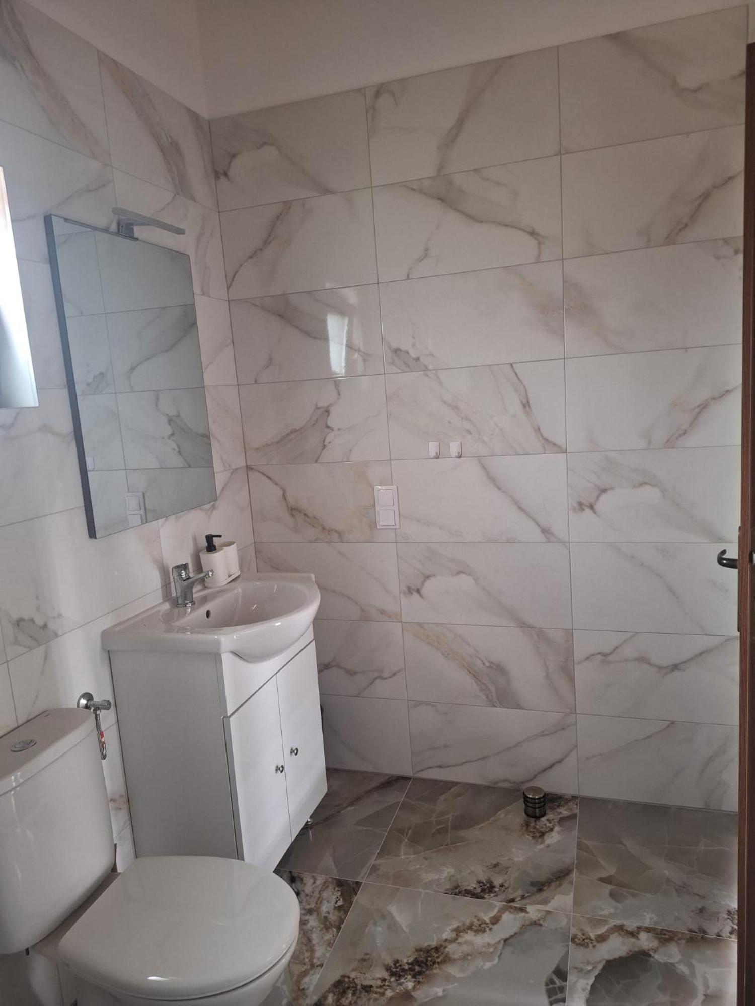 Cabana Suzanne Baile Figa Villa Agrişul de Sus Exteriör bild