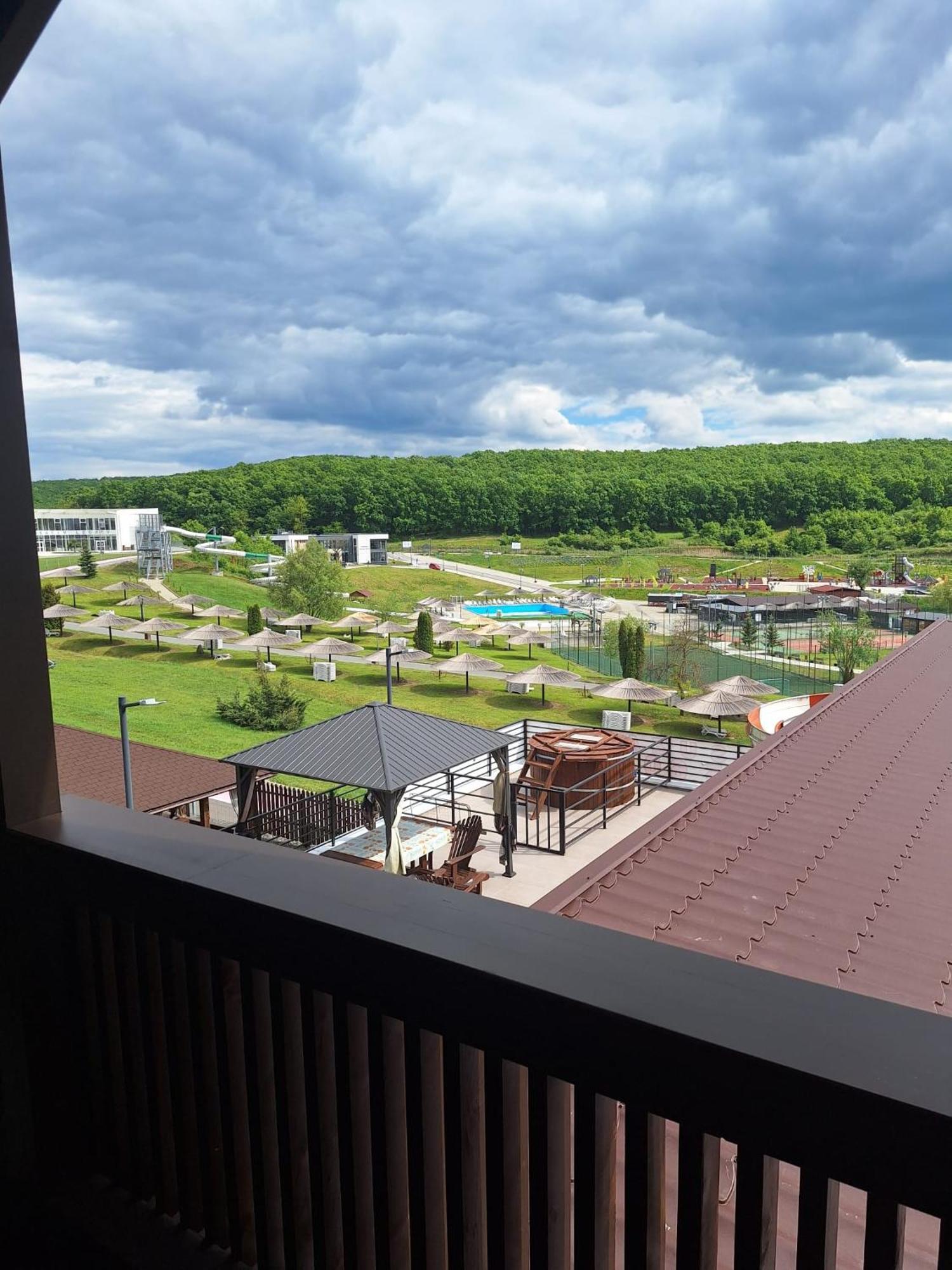 Cabana Suzanne Baile Figa Villa Agrişul de Sus Exteriör bild